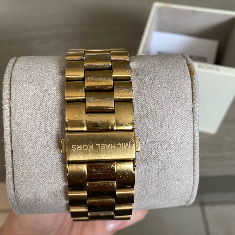 Michael Kors Oversized boyfriend watch - Picture 4 of 4